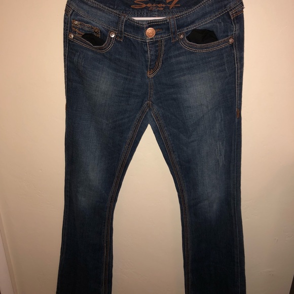 🌻jeans🌻 - Picture 2 of 6